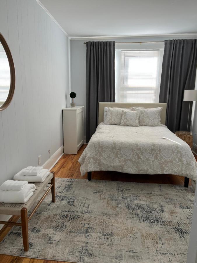 Spacious Apartment In Boston Exterior photo