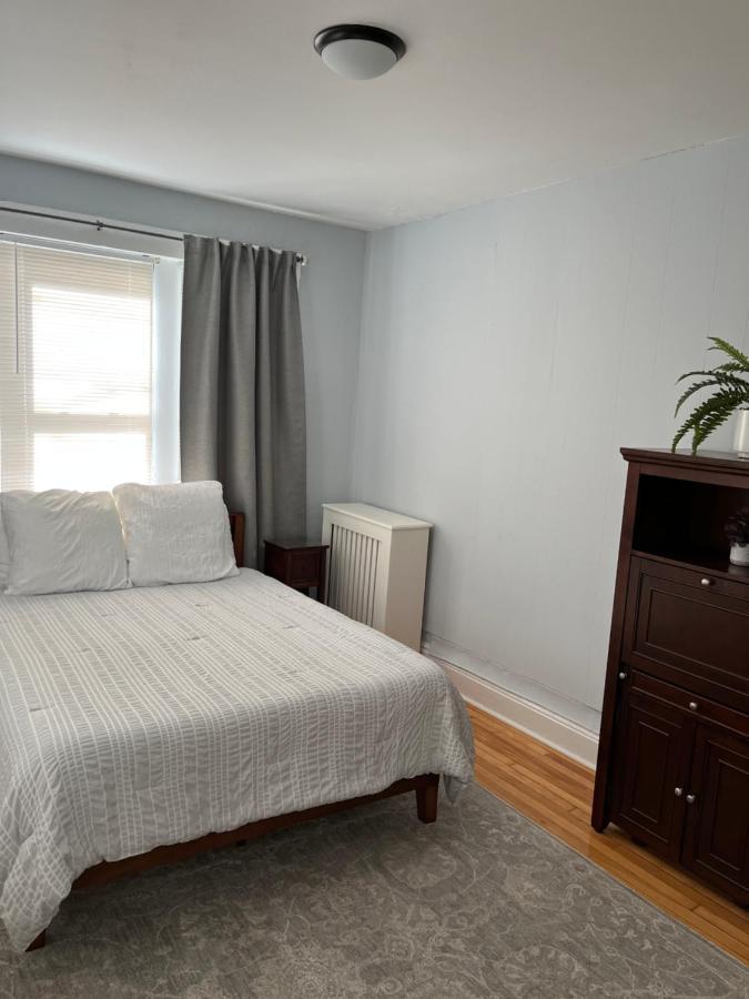 Spacious Apartment In Boston Exterior photo
